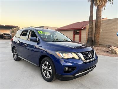 2019 Nissan Pathfinder SV   - Photo 1 - Phoenix, AZ 85009