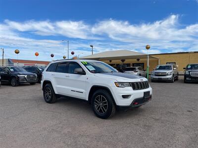 2017 Jeep Grand Cherokee Trailhawk   - Photo 13 - Phoenix, AZ 85009