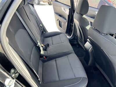 2024 Kia Forte LXS   - Photo 12 - Phoenix, AZ 85009