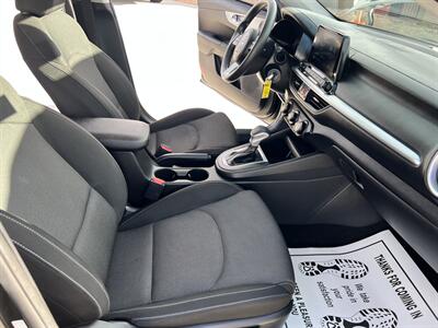 2024 Kia Forte LXS   - Photo 13 - Phoenix, AZ 85009