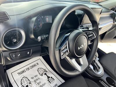 2024 Kia Forte LXS   - Photo 8 - Phoenix, AZ 85009