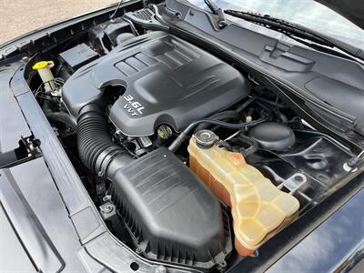 2018 Dodge Challenger SXT   - Photo 9 - Phoenix, AZ 85009