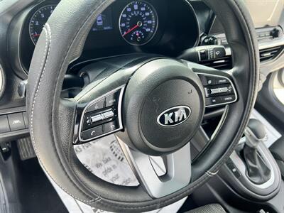 2020 Kia Forte LXS   - Photo 8 - Phoenix, AZ 85009