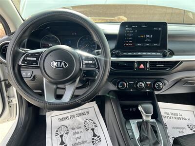 2020 Kia Forte LXS   - Photo 9 - Phoenix, AZ 85009