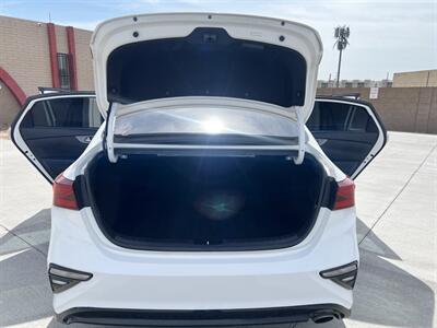 2020 Kia Forte LXS   - Photo 12 - Phoenix, AZ 85009