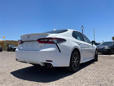 2021 Toyota Camry SE   - Photo 4 - Phoenix, AZ 85009