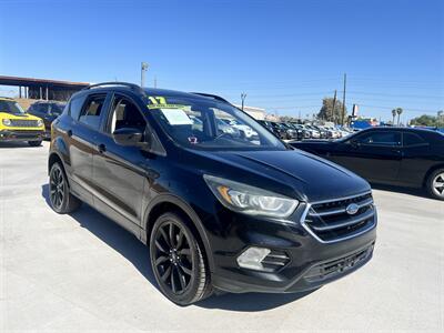 2017 Ford Escape SE   - Photo 1 - Phoenix, AZ 85009