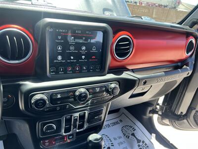 2018 Jeep Wrangler Unlimited Rubicon   - Photo 9 - Phoenix, AZ 85009