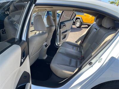 2017 Honda Accord Hybrid EX-L   - Photo 7 - Phoenix, AZ 85009
