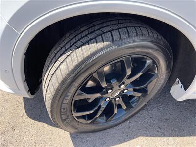 2019 Dodge Durango R/T   - Photo 12 - Phoenix, AZ 85009
