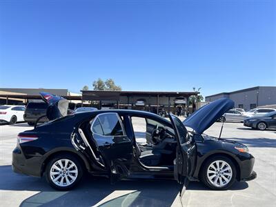 2018 Toyota Camry LE - Photo 5 - Phoenix, AZ 85009
