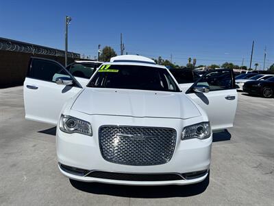 2017 Chrysler 300 C - Photo 4 - Phoenix, AZ 85009