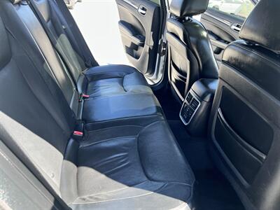 2017 Chrysler 300 C - Photo 14 - Phoenix, AZ 85009