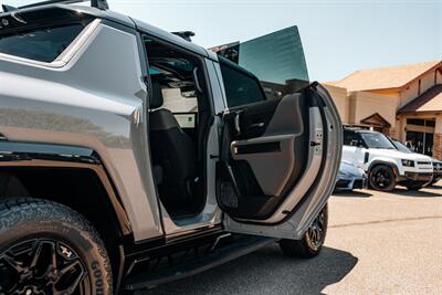 2024 GMC HUMMER EV 2X   - Photo 100 - Albuquerque, NM 87114