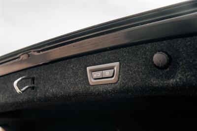 2023 BMW 5 Series 530i xDrive   - Photo 48 - Albuquerque, NM 87114