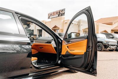 2023 BMW 5 Series 530i xDrive   - Photo 54 - Albuquerque, NM 87114