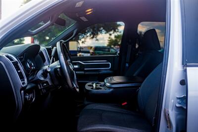 2019 RAM 3500 Big Horn   - Photo 16 - Albuquerque, NM 87114