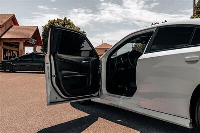 2023 Dodge Charger R/T   - Photo 18 - Albuquerque, NM 87114