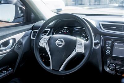 2016 Nissan Rogue SV   - Photo 17 - Albuquerque, NM 87114