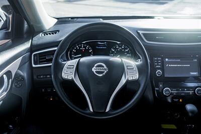 2016 Nissan Rogue SV   - Photo 60 - Albuquerque, NM 87114