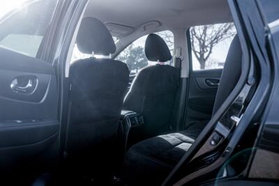 2016 Nissan Rogue SV   - Photo 30 - Albuquerque, NM 87114