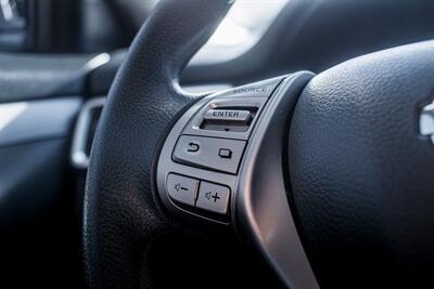 2016 Nissan Rogue SV   - Photo 18 - Albuquerque, NM 87114