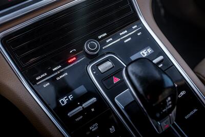 2018 Porsche Panamera   - Photo 68 - Albuquerque, NM 87114