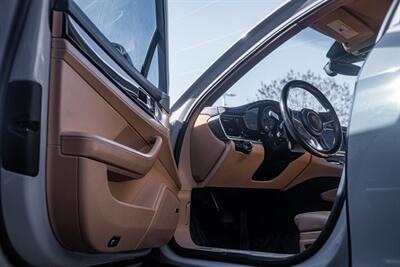 2018 Porsche Panamera   - Photo 12 - Albuquerque, NM 87114