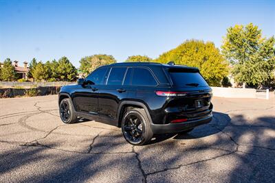 2024 Jeep Grand Cherokee Limited   - Photo 37 - Albuquerque, NM 87114