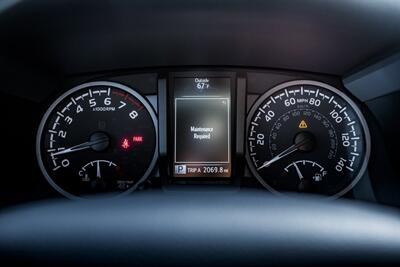 2023 Toyota Tacoma TRD Pro V6   - Photo 24 - Albuquerque, NM 87114
