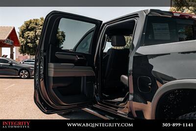 2022 Chevrolet Silverado 1500 ZR2   - Photo 48 - Albuquerque, NM 87114