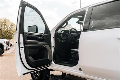 2025 GMC Sierra 2500HD AT4X   - Photo 85 - Albuquerque, NM 87114