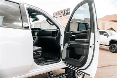 2025 GMC Sierra 2500HD AT4X   - Photo 120 - Albuquerque, NM 87114