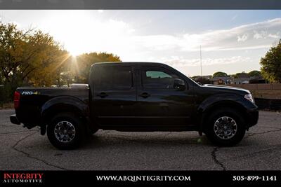 2019 Nissan Frontier PRO-4X   - Photo 2 - Albuquerque, NM 87114