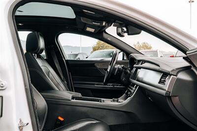 2018 Jaguar XF Sportbrake S   - Photo 123 - Albuquerque, NM 87114