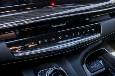 2024 Cadillac Escalade Sport Platinum - Photo 31 - Albuquerque, NM 87114