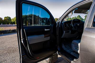 2011 Toyota Tundra Limited CrewMax   - Photo 38 - Albuquerque, NM 87114