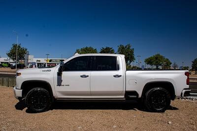 2022 Chevrolet Silverado 2500HD High Country   - Photo 8 - Albuquerque, NM 87114