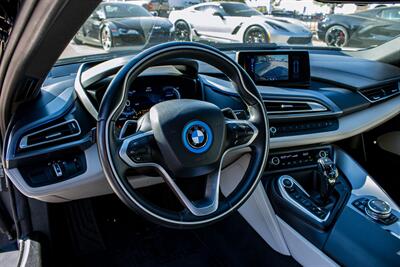 2014 BMW i8 PURE  IMPULSE WORLD   - Photo 30 - Albuquerque, NM 87114