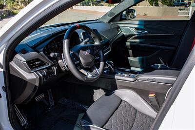 2022 Cadillac CT4-V V-Series   - Photo 11 - Albuquerque, NM 87114