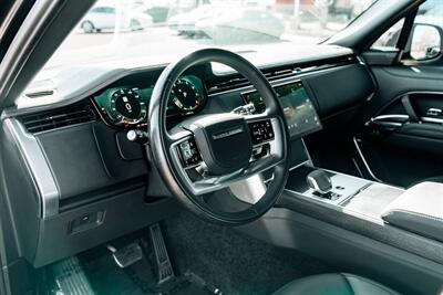 2024 Land Rover Range Rover Autobiography LWB   - Photo 18 - Albuquerque, NM 87114