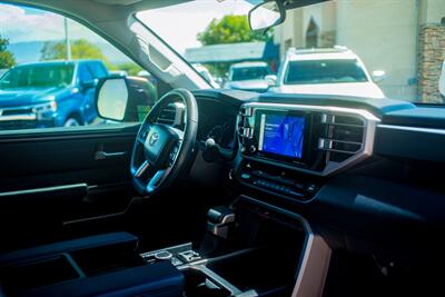 2024 Toyota Tundra SR5   - Photo 92 - Albuquerque, NM 87114