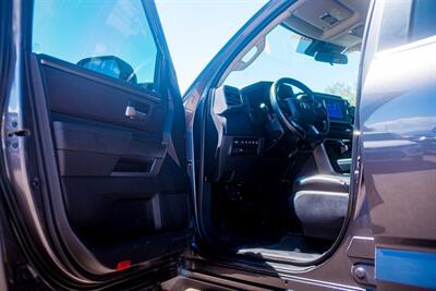 2024 Toyota Tundra SR5   - Photo 18 - Albuquerque, NM 87114