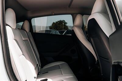2025 Tesla Model Y Long Range   - Photo 40 - Albuquerque, NM 87114