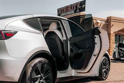 2025 Tesla Model Y Long Range   - Photo 87 - Albuquerque, NM 87114