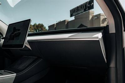 2025 Tesla Model Y Long Range   - Photo 45 - Albuquerque, NM 87114