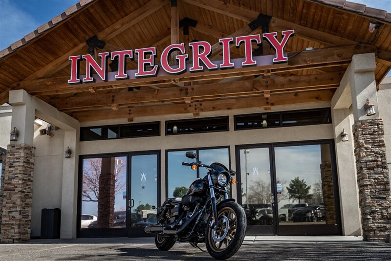 2016 HARLEY DAVIDSON DYNA LOW RIDER Sedan  