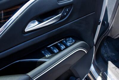 2024 Cadillac Escalade Luxury   - Photo 14 - Albuquerque, NM 87114