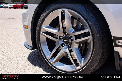 2010 Ford Shelby GT500 Shelby GT500   - Photo 10 - Albuquerque, NM 87114