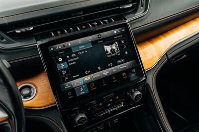 2021 Jeep Grand Cherokee L Summit   - Photo 107 - Albuquerque, NM 87114